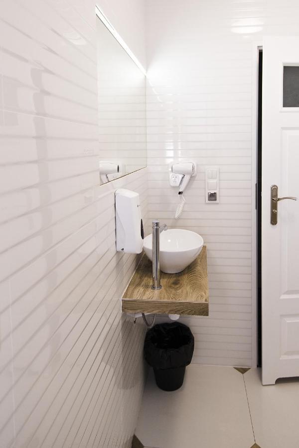 White Home Room Białystok Kültér fotó